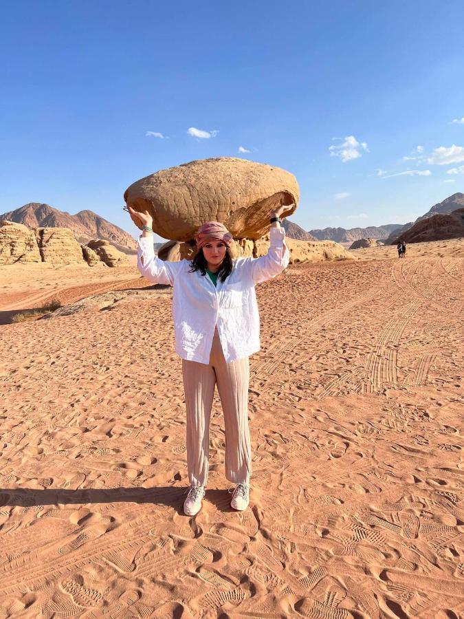 Wadi Land Mars * וואדי רם