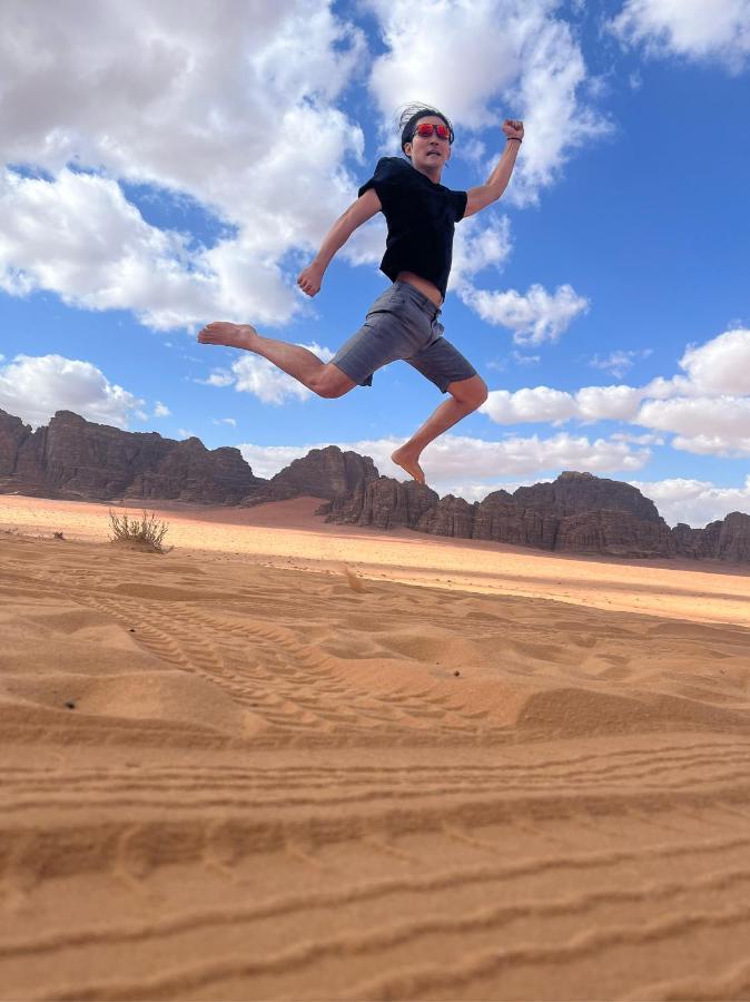 Wadi Land Mars * וואדי רם